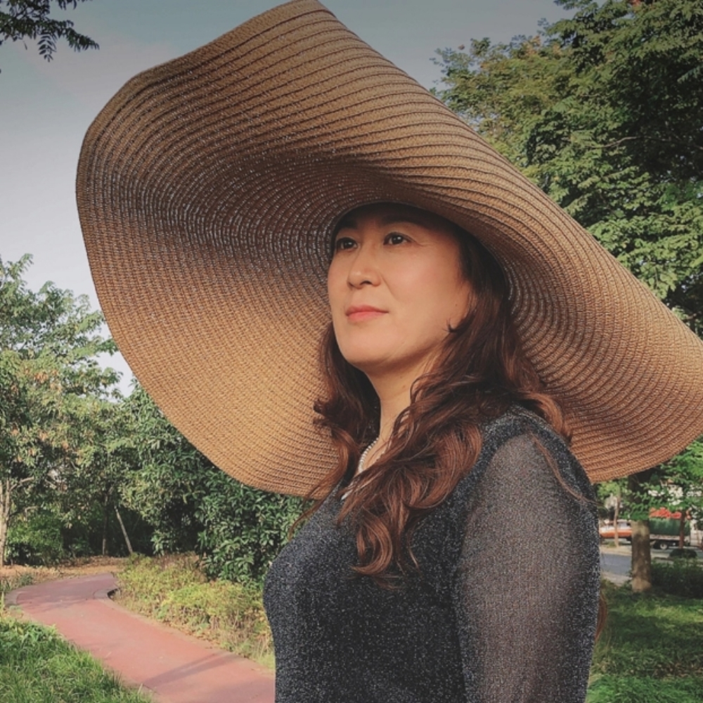 Floppy Straw Sun Hats